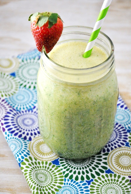 Baby Kale & Peanut Butter Shamrock Smoothie