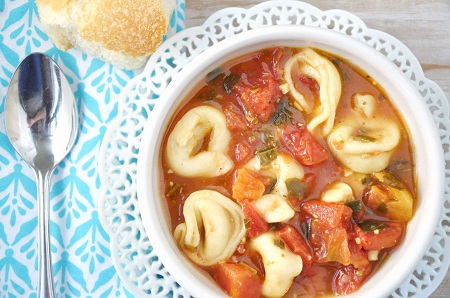 Vegetarian Pesto Cheese & Baby Kale Tortellini Soup