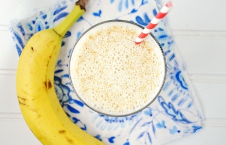 White Chocolate Banana Pudding Pie Smoothie Recipe