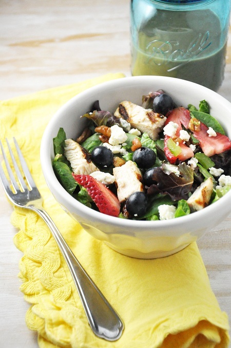 chicken & berry salad