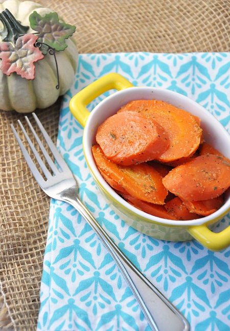 Savory Steamed Carrots with Tarragon Recipe