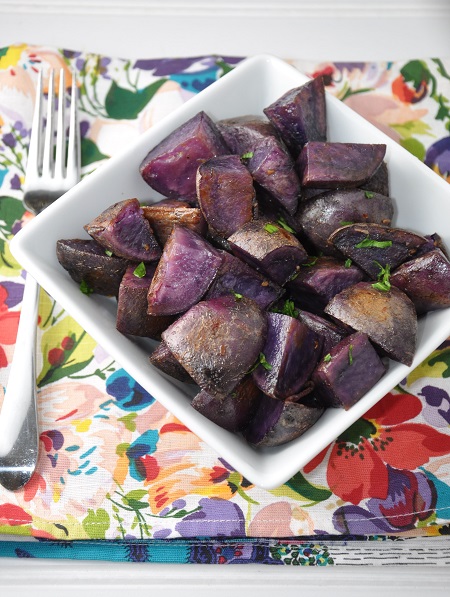 Italian Roasted Purple Potatoes are a colorful  gluten-free, vegan side dish