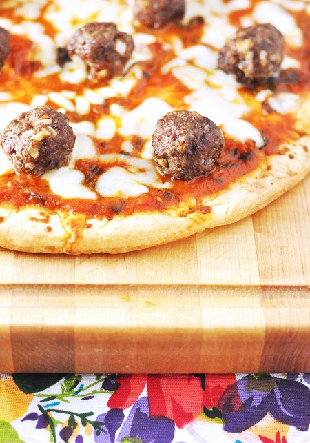 bison meatball pizza