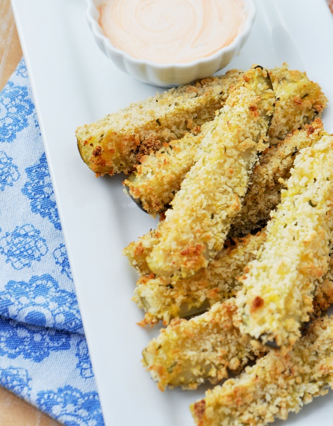 Spicy Baked ‘Fried’ Pickles with Sriracha Ranch Dip