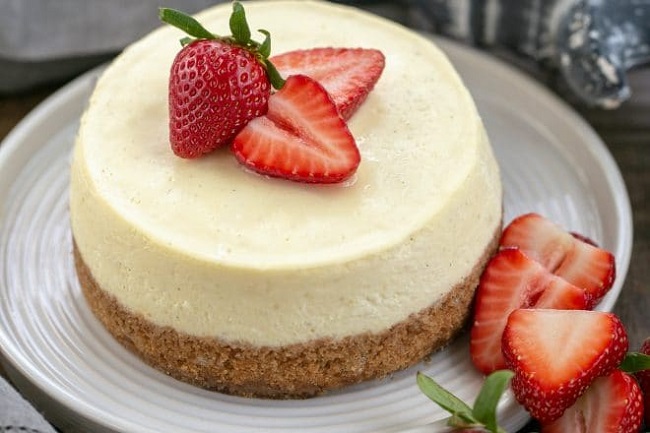 Vanilla Bean Instant Pot Cheesecake