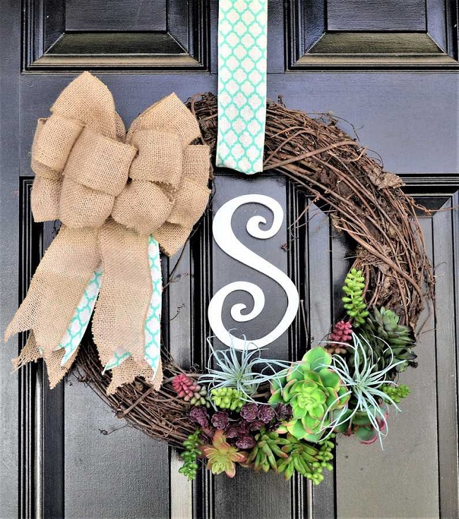 DIY Succulent Door Hanging