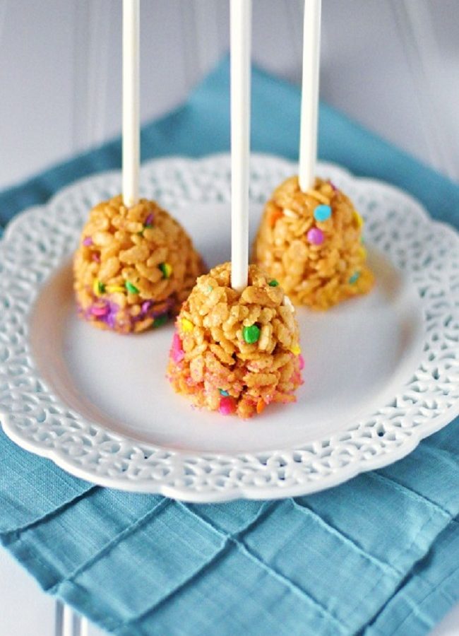 Peanut Butter Krispie Cake Pops